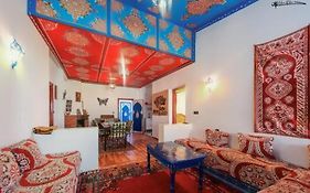 Dar Casa Plasa Grande